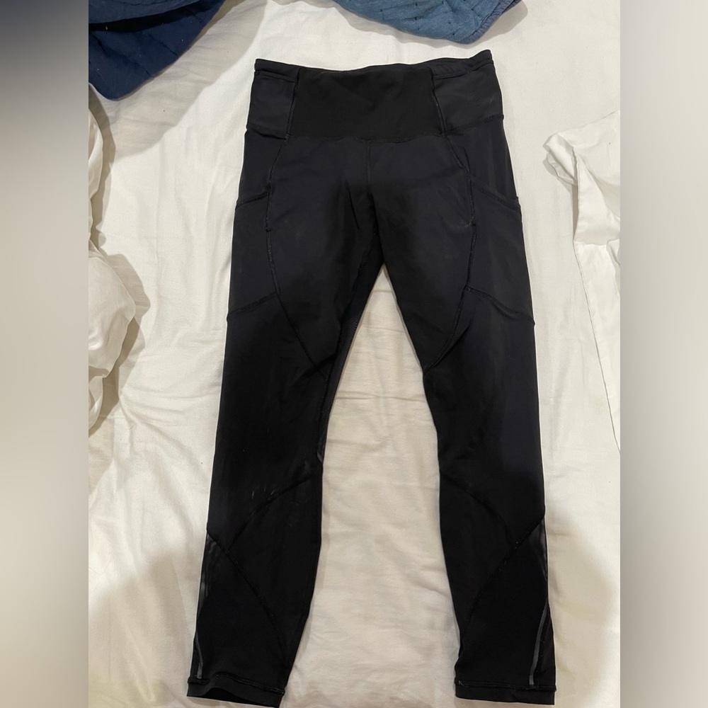 Lululemon Mesh detail leggings size 10